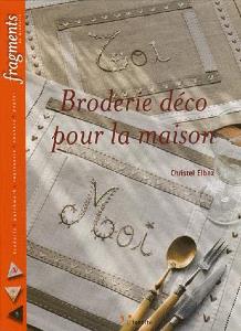 Livre, Broderies déco pour la maison