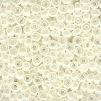 Rocailles 2,5mm, nacrées, blanc cassé